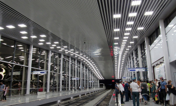 Suspended ceiling made of cube-shaped rail KRAFT at the metro station in Tashkent (+9 photos)