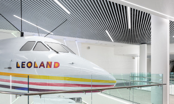 The KRAFT suspended ceilings in the LEOLAND sports and entertainment center