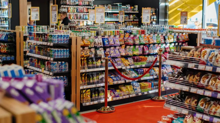 BRSM-Nafta Petrol istsyonunda uygulanan KRAFT baffle asma tavan