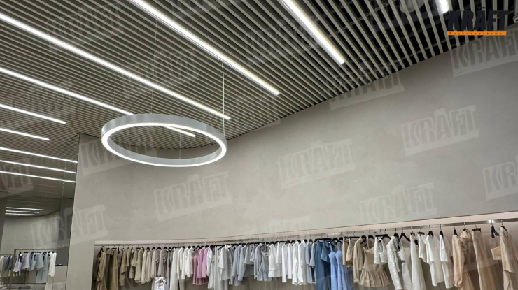The Magic of Lines in a Fashionable Store Space